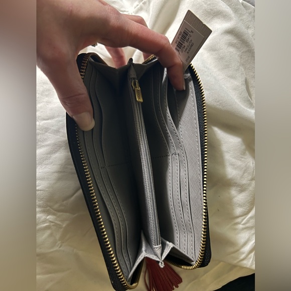 Fossil - Black Leather - Crossbody - Matching Wallet - Picture 11 of 16